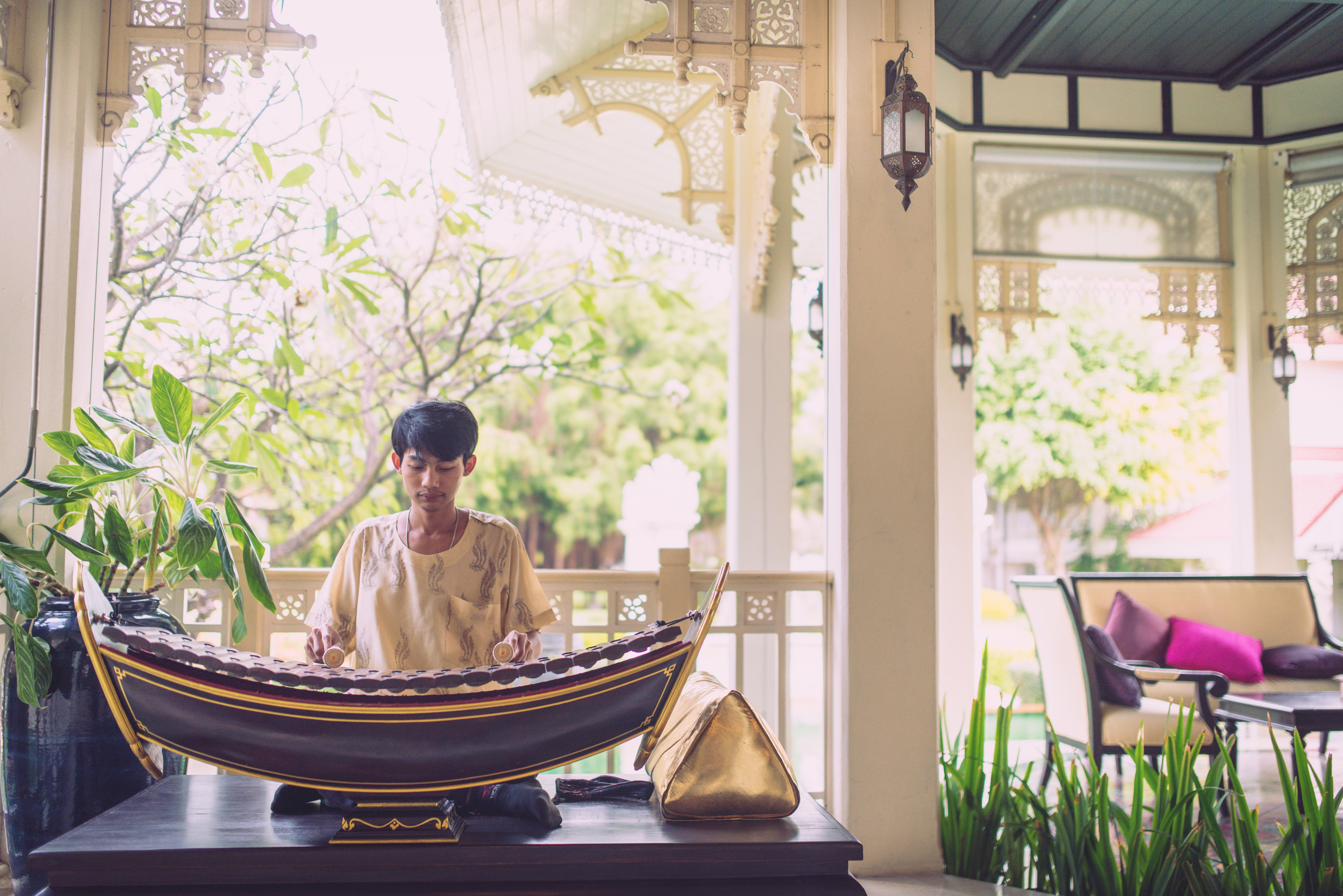 Wora Bura Hua Hin Resort&Spa - SHA Extra Plus Esterno foto Thai musician playing the Ranat Ek